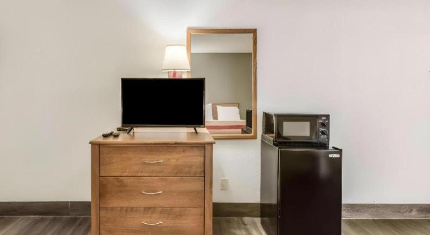 סדליה Econo Lodge Truman Inn מראה חיצוני תמונה